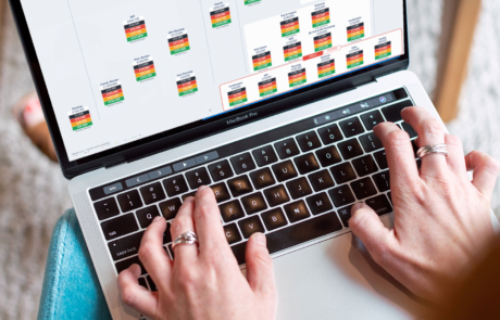 orderbook_flow_laptop_photo